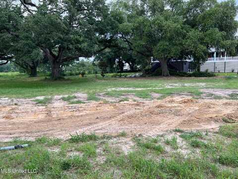 Lot 7 Beau Reve Avenue, Pass Christian, MS 39571