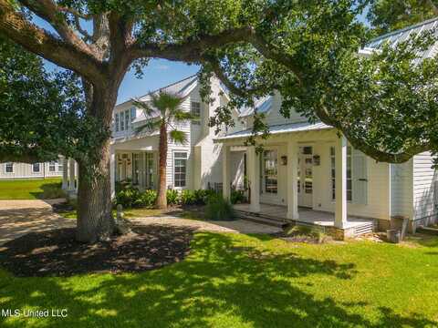 173 Ocean Wave Avenue, Long Beach, MS 39560