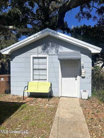 1054 Desoto Street, Biloxi, MS 39530