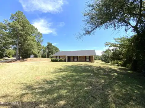 410 Richardson Road, Carthage, MS 39051