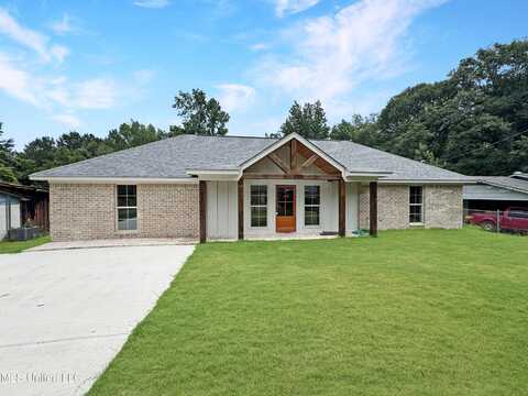 609 Simpson Circle, Mendenhall, MS 39114