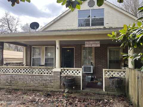 311 W Pecan Street, Grenada, MS 38901