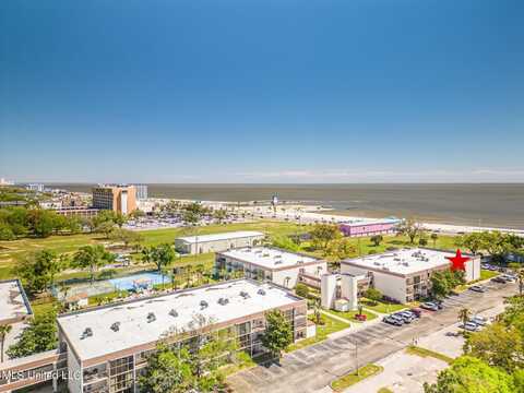 2046 Beach Boulevard, Biloxi, MS 39531