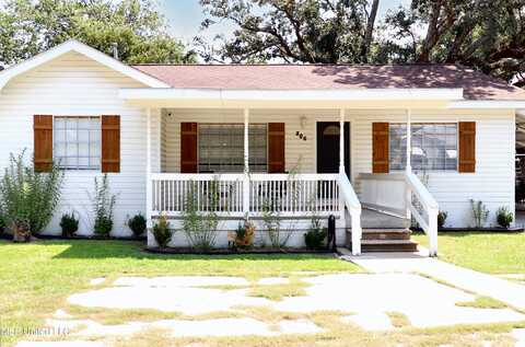 206 Crawford Street, Biloxi, MS 39530