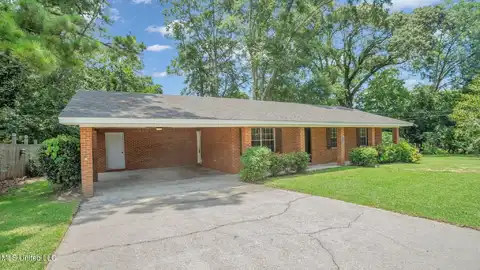 212 7th Street, Purvis, MS 39475