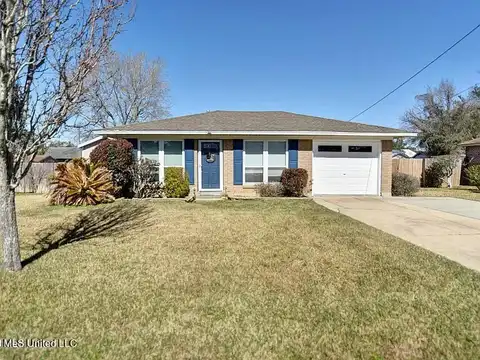 6351 Kimbrough Boulevard, Biloxi, MS 39532