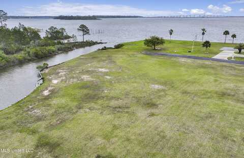 Ascot Drive, Biloxi, MS 39532