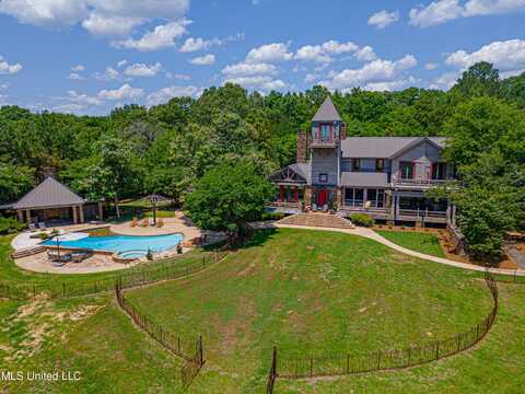 509 Mt Leopard Road, Flora, MS 39071