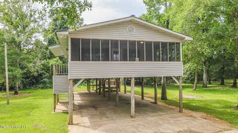 2432 Pascagoula River Road, Moss Point, MS 39562