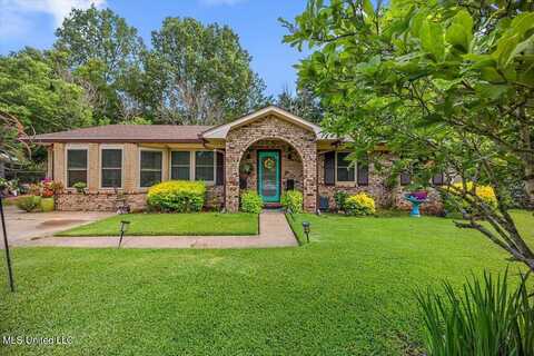 134 Brookwood Street, Flora, MS 39071