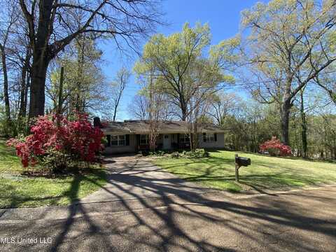 1706 Robin Hood Drive, Yazoo City, MS 39194