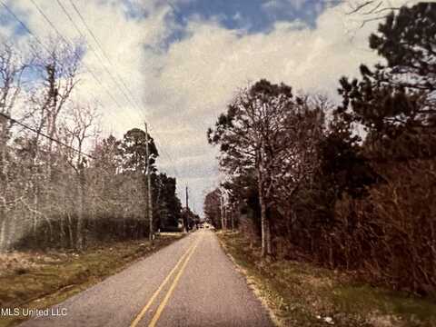 6004 Brittany Avenue, Biloxi, MS 39532