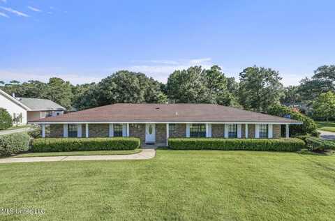 501 Eighth Street, Bay Saint Louis, MS 39520