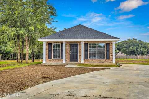 7 Periwinkle Lane, Long Beach, MS 39560