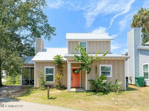 404 S Toulme Street, Bay Saint Louis, MS 39520