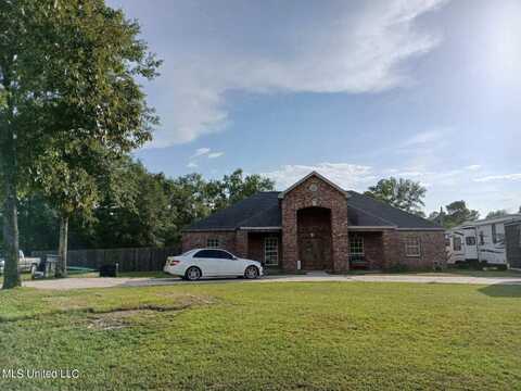 318 W Mchenry Road, Perkinston, MS 39573