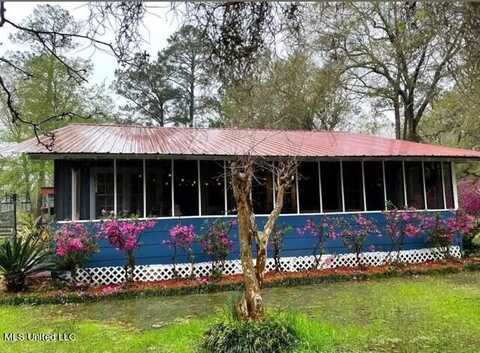 10201 Johns Bayou Road, Vancleave, MS 39565