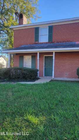 735 Wicklow Place, Ridgeland, MS 39157