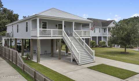 515 Trautman Avenue, Long Beach, MS 39560