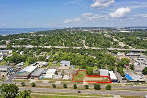 261 Caillavet Street, Biloxi, MS 39530