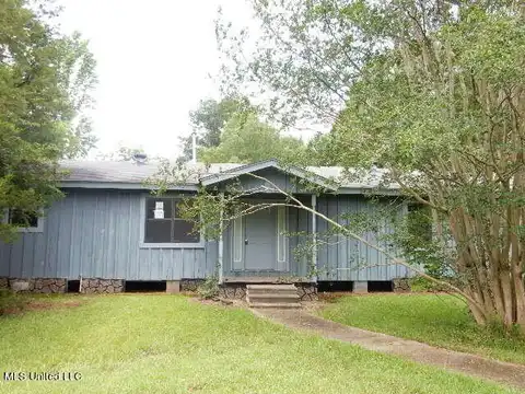 304 Old Highway 21, Forest, MS 39074