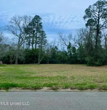 Lot 2 Greenbriar Drive, Gulfport, MS 39507