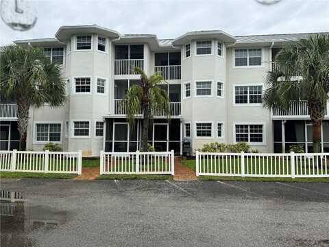 2077 WETLAND POINT, LUTZ, FL 33558