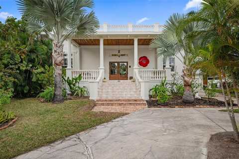 620 W MARION AVENUE, PUNTA GORDA, FL 33950