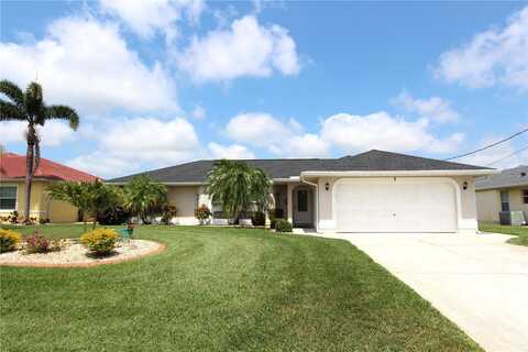 7 MEDALIST COURT, ROTONDA WEST, FL 33947