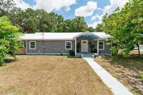 435 SE 5 AVENUE, WILLISTON, FL 32696