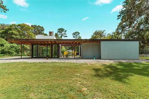 205 NW EESTALUSTEE AVENUE, MICANOPY, FL 32667