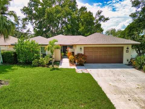 11 HUNTLEY COURT, HAINES CITY, FL 33844