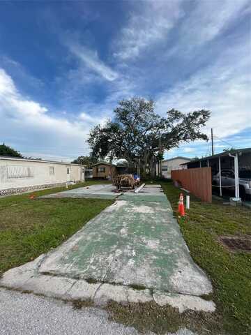 916 51ST AVENUE W, BRADENTON, FL 34207