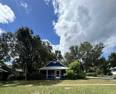 500 E JOHNSON AVENUE, LAKE WALES, FL 33853