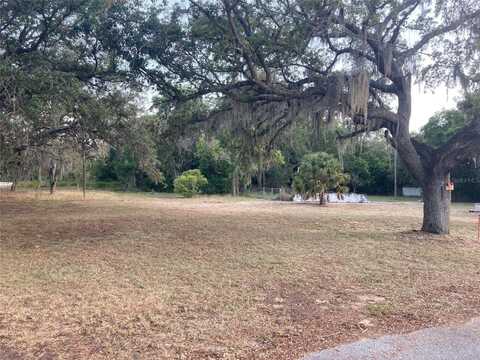 2830 LAUREL AVENUE, LAKE WALES, FL 33898