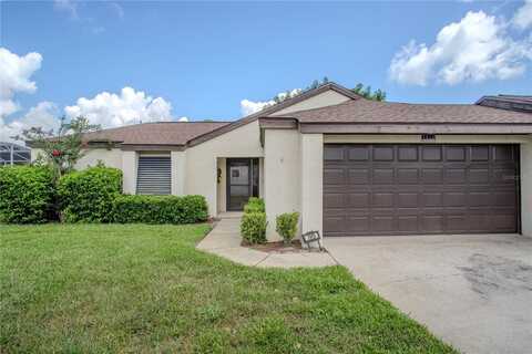 1915 SYCAMORE CIRCLE, TAVARES, FL 32778