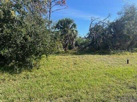 33 PINE VALLEY LANE, ROTONDA WEST, FL 33947