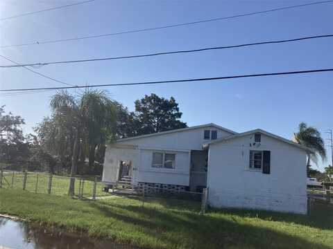 821 RIVERVIEW LANE, TARPON SPRINGS, FL 34689