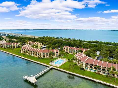 7500 SUNSHINE SKYWAY LANE S, Saint Petersburg, FL 33711