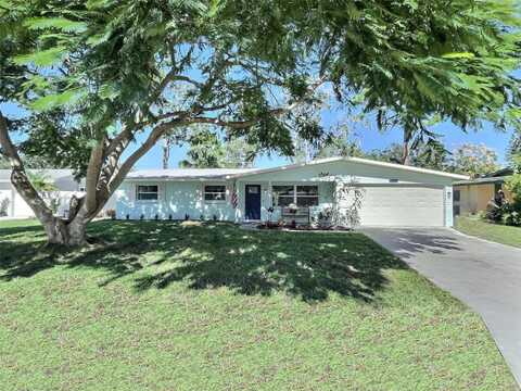 4658 MACEACHEN BOULEVARD, SARASOTA, FL 34233