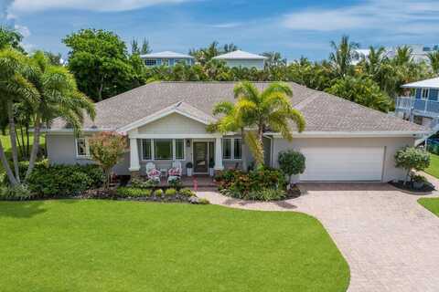 111 49TH STREET, HOLMES BEACH, FL 34217