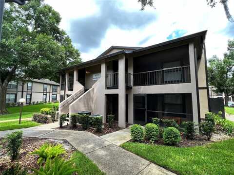 4015 ANGEL OAK COURT, TAMPA, FL 33613