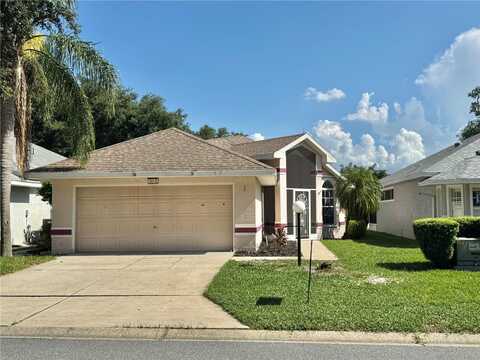 5610 KING JAMES AVENUE, LEESBURG, FL 34748