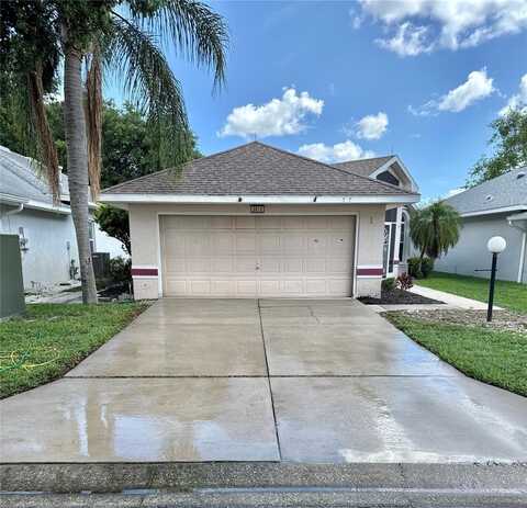 5610 KING JAMES AVENUE, LEESBURG, FL 34748