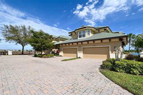 6503 MOORINGS POINT CIRCLE, LAKEWOOD RANCH, FL 34202