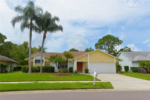 3230 CENTERWOOD DRIVE, TARPON SPRINGS, FL 34688