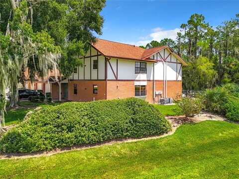 100 E OAK TERRACE DRIVE, LEESBURG, FL 34748