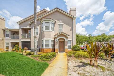 18018 VILLA CREEK DRIVE, TAMPA, FL 33647