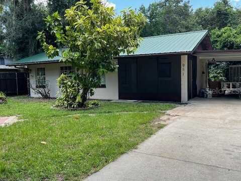 951 CR 482B, LAKE PANASOFFKEE, FL 33538