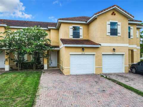 1439 PACIFIC ROAD, KISSIMMEE, FL 34759